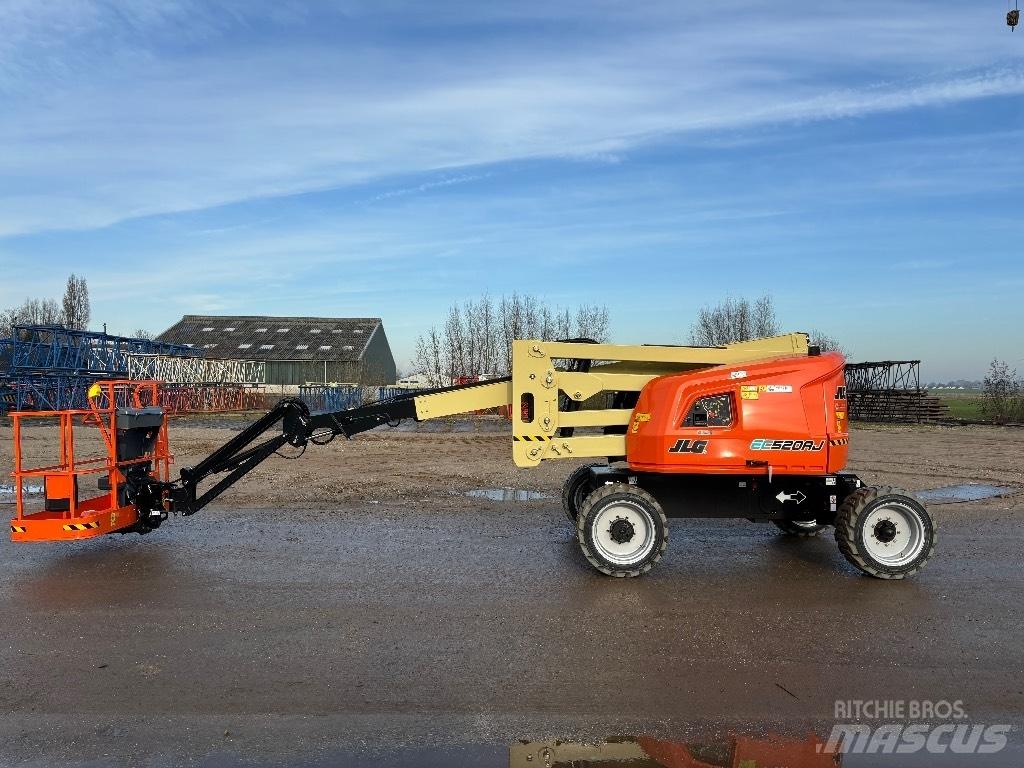 JLG EC 520 AJ Podnośniki przegubowe
