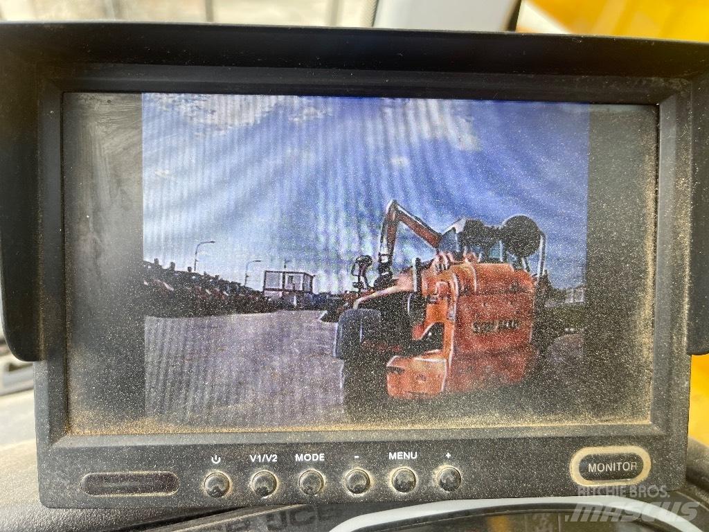 JCB 535-140 Ładowarki teleskopowe