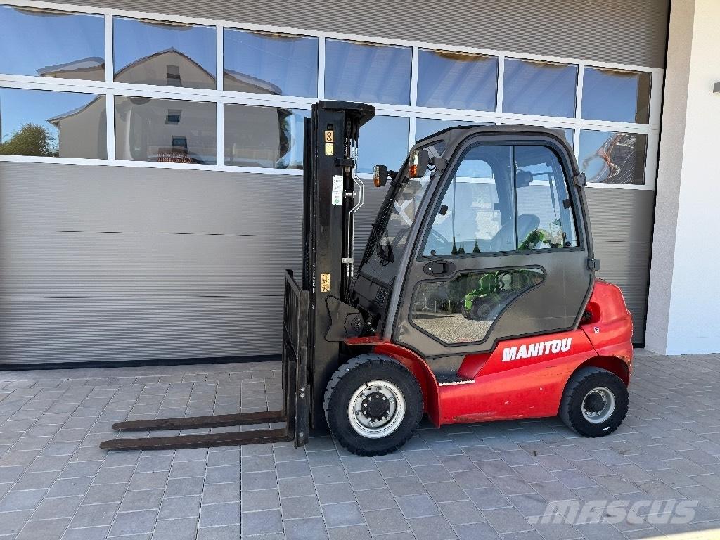 Manitou MI 25 Wózki Diesla