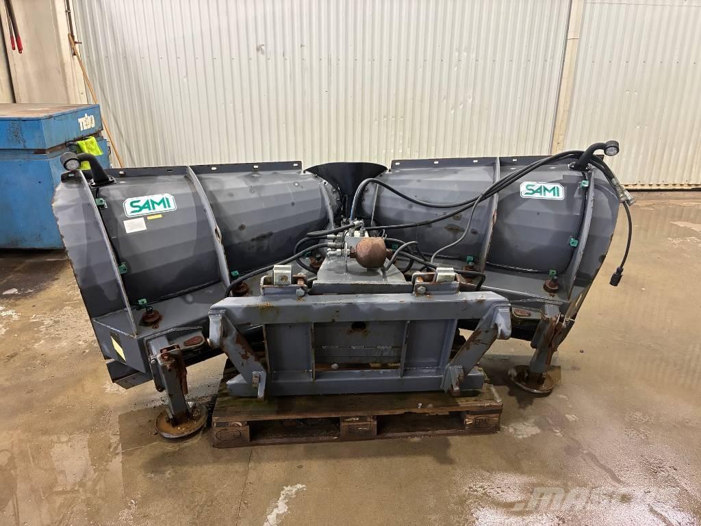 Sami VM 2400 Ratraki śniegowe