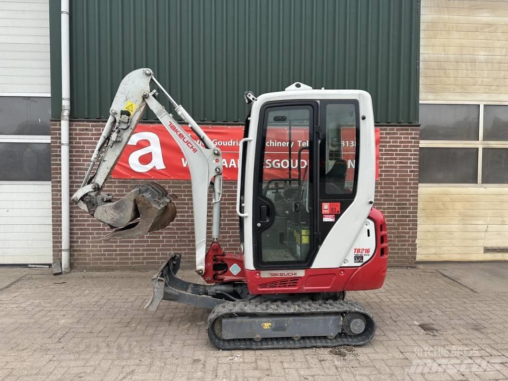Takeuchi TB216 Minikoparki