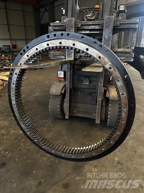 CAT M 316 BEARING Ramy i zawieszenie