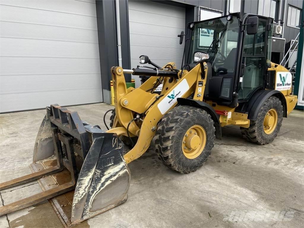 CAT 906M (7164) Ładowarki wielofunkcyjne