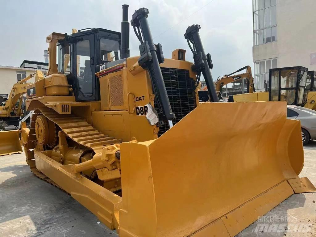 CAT D 8 R XL Równiarki