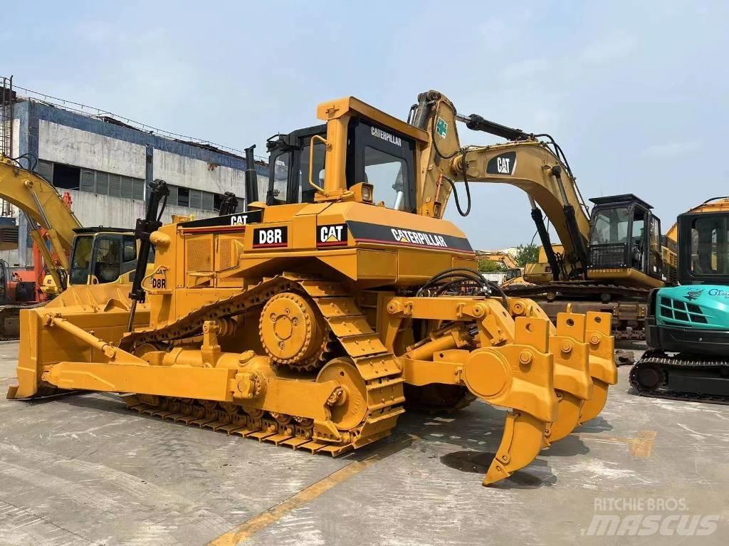 CAT D 8 R XL Równiarki