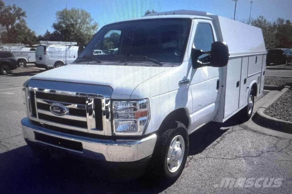 Ford E 350 Econoline Pick-upy / Pojazdy z otwieranymi burtami