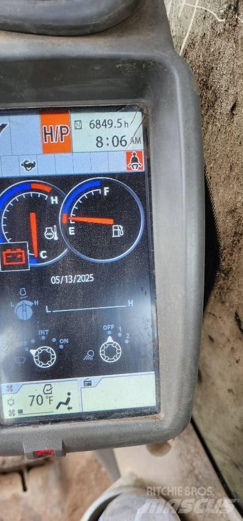 Hitachi 350LC Koparki gąsienicowe