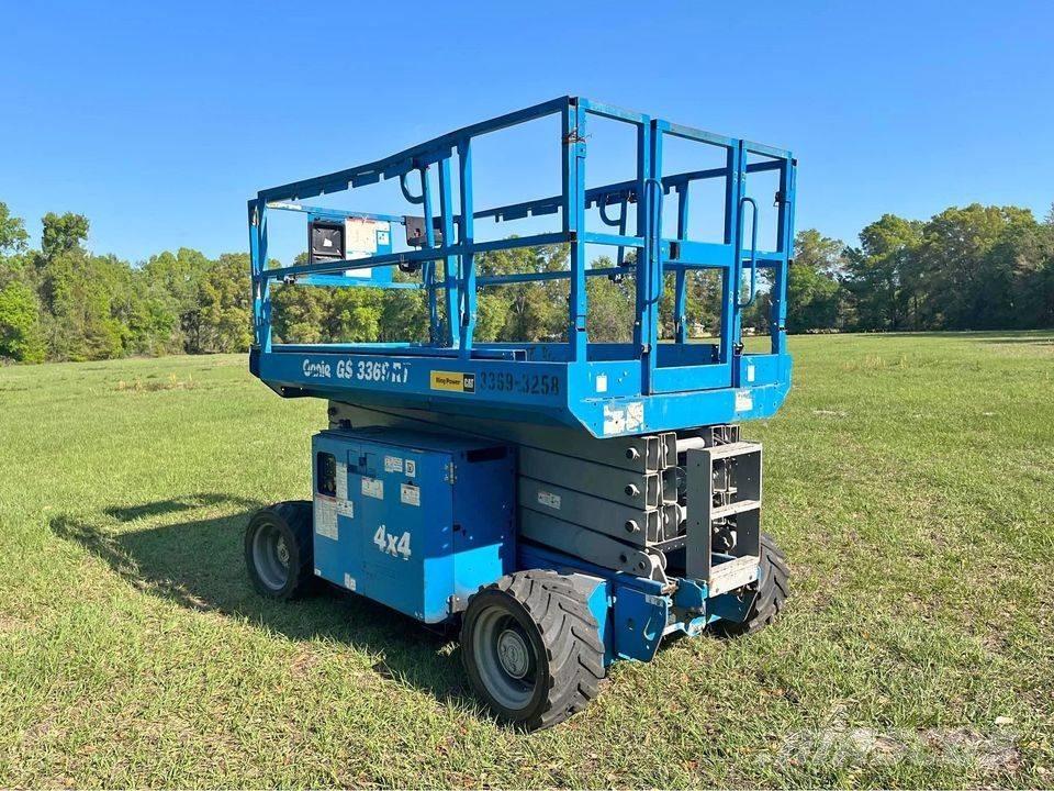 Genie GS 3369 RT Podnośniki nożycowe