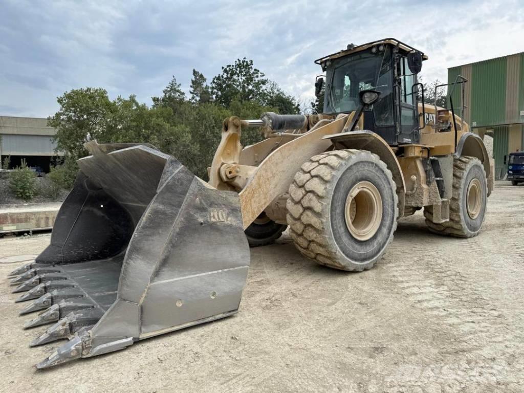 CAT 972M Ładowarki kołowe