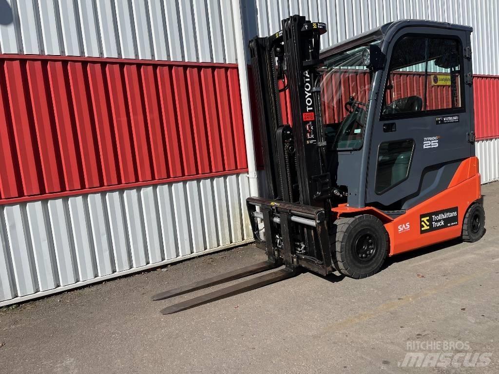 Toyota 8 FBMKT 25 Wózki elektryczne