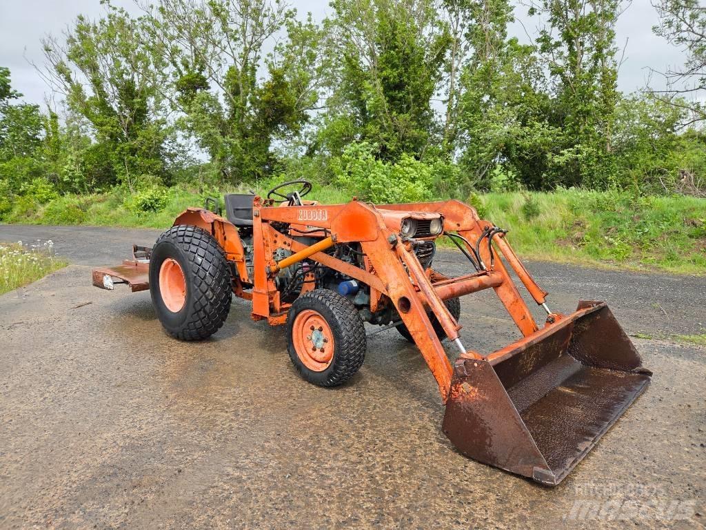 Kubota L 235 Mikrociągniki
