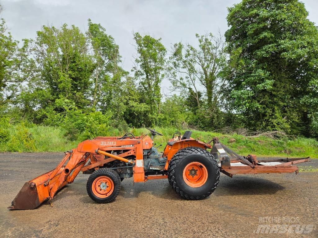 Kubota L 235 Mikrociągniki