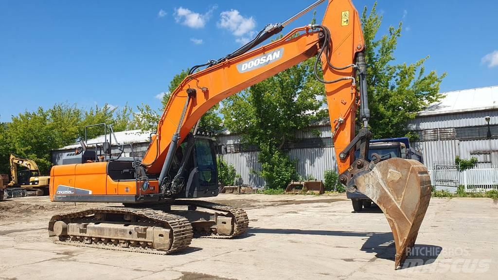 Doosan DX 255 LC-5 Koparki gąsienicowe