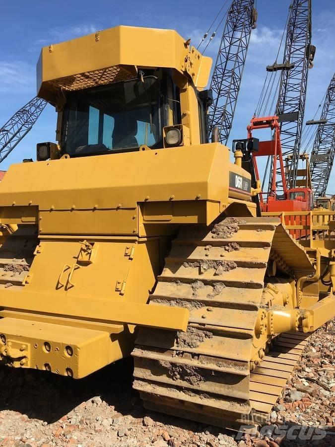 CAT D6R Spycharki gąsienicowe