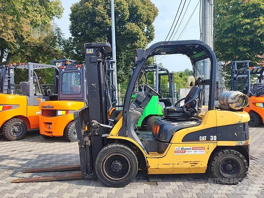 CAT GP30N Wózki LPG
