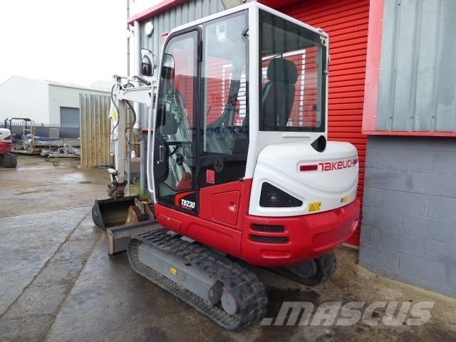 Takeuchi TB 230 Minikoparki