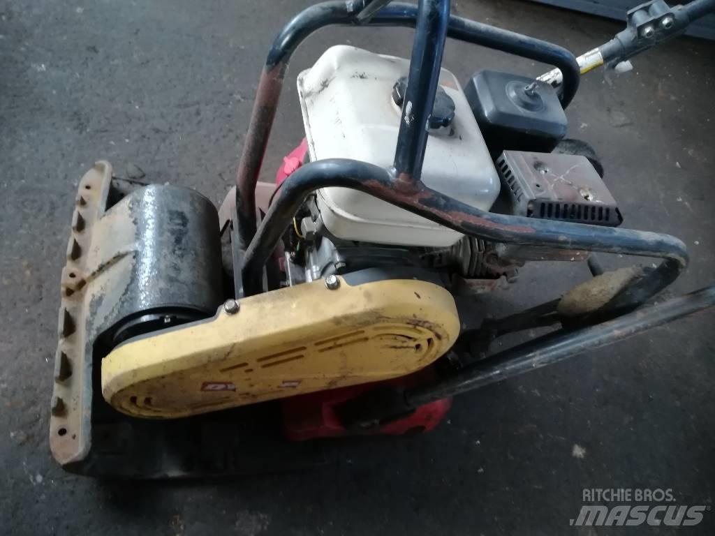  DESKA  VIBRAČNÍ  LF  75 Ubijaki