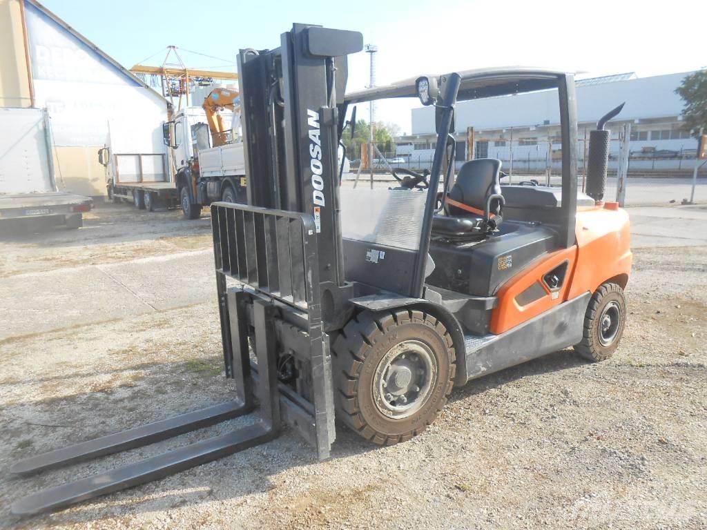 Doosan D50 SC-09 Wózki Diesla