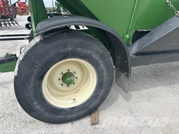 Brent 544 Przyczepy zbożowe