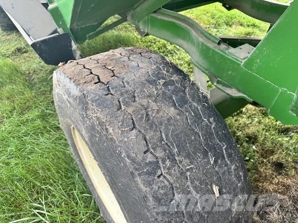 Brent 644 Przyczepy zbożowe