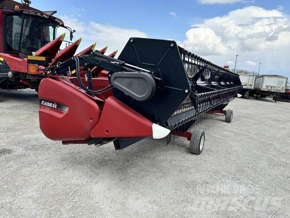 Case IH 3020 Głowice ścinkowe