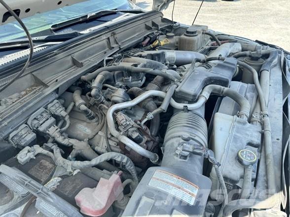 Ford F550 SD Maszyny budowlane - Inne