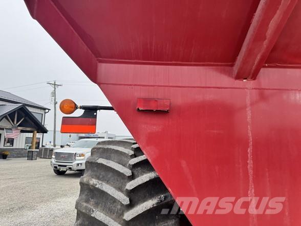 J&M 1000-20 Przyczepy zbożowe