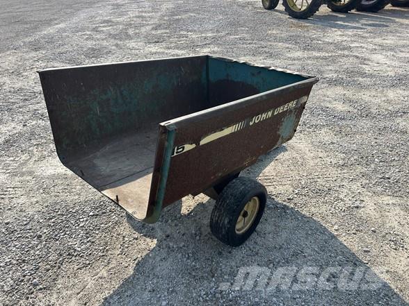 John Deere 15 Inne przyczepy