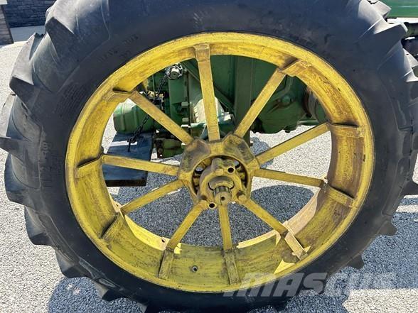 John Deere B Ciągniki rolnicze