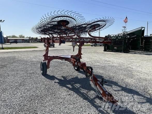 Rhino VR10 Zgrabiarki i przetrząsacze