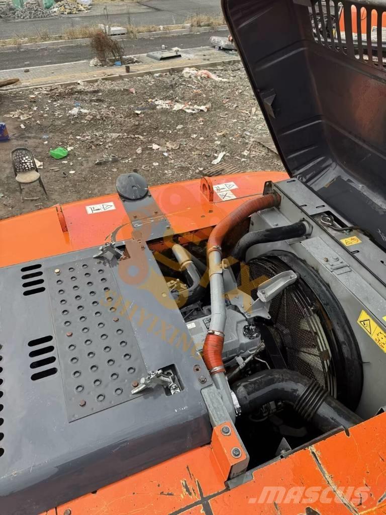 Hitachi 350LC Koparki gąsienicowe