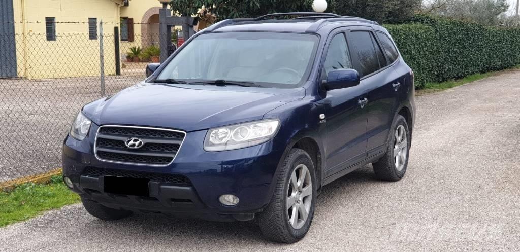 Hyundai SANTA FE Samochody osobowe