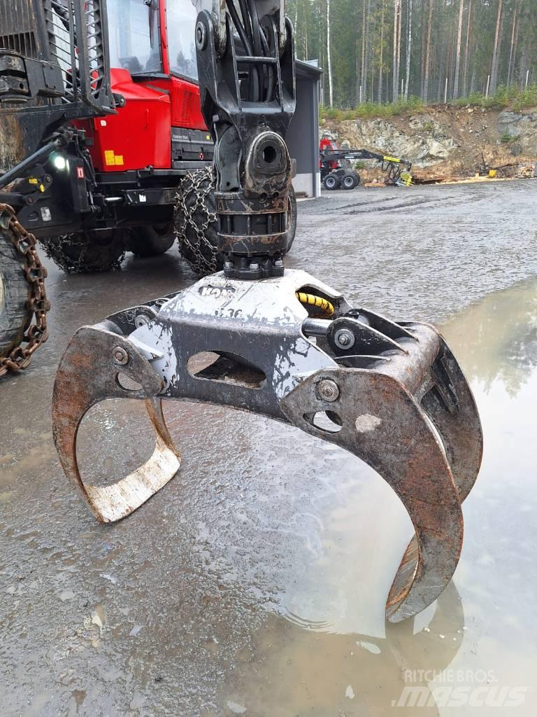 Komatsu 875 Forwardery