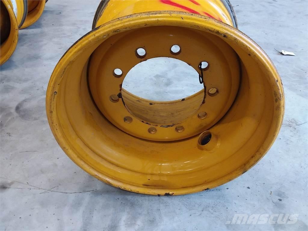 Rottne H11 20x24,5 Opony, koła i felgi