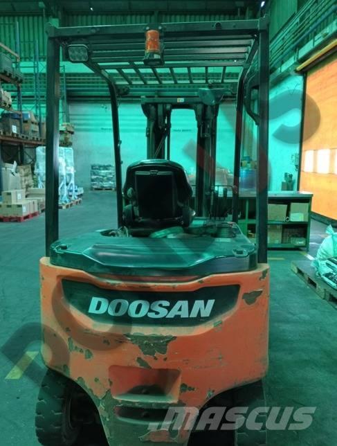 Doosan B 30 X-7 Wózki elektryczne