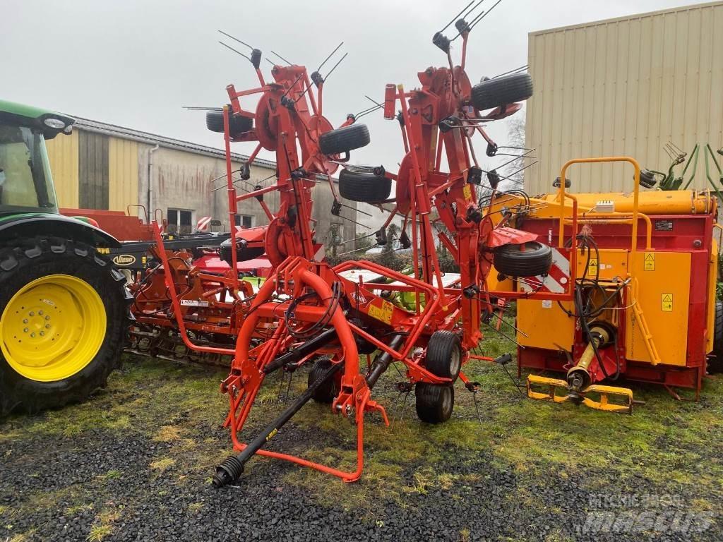Kuhn GF8702 Zgrabiarki i przetrząsacze
