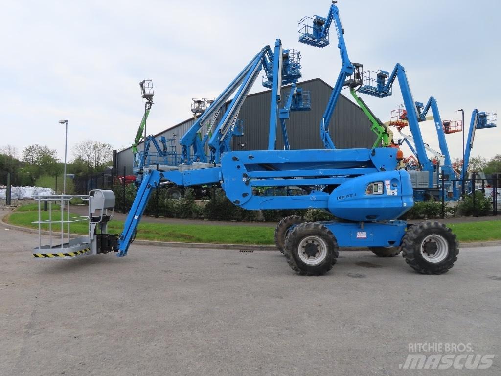 Manitou 180 ATJ Podnośniki przegubowe