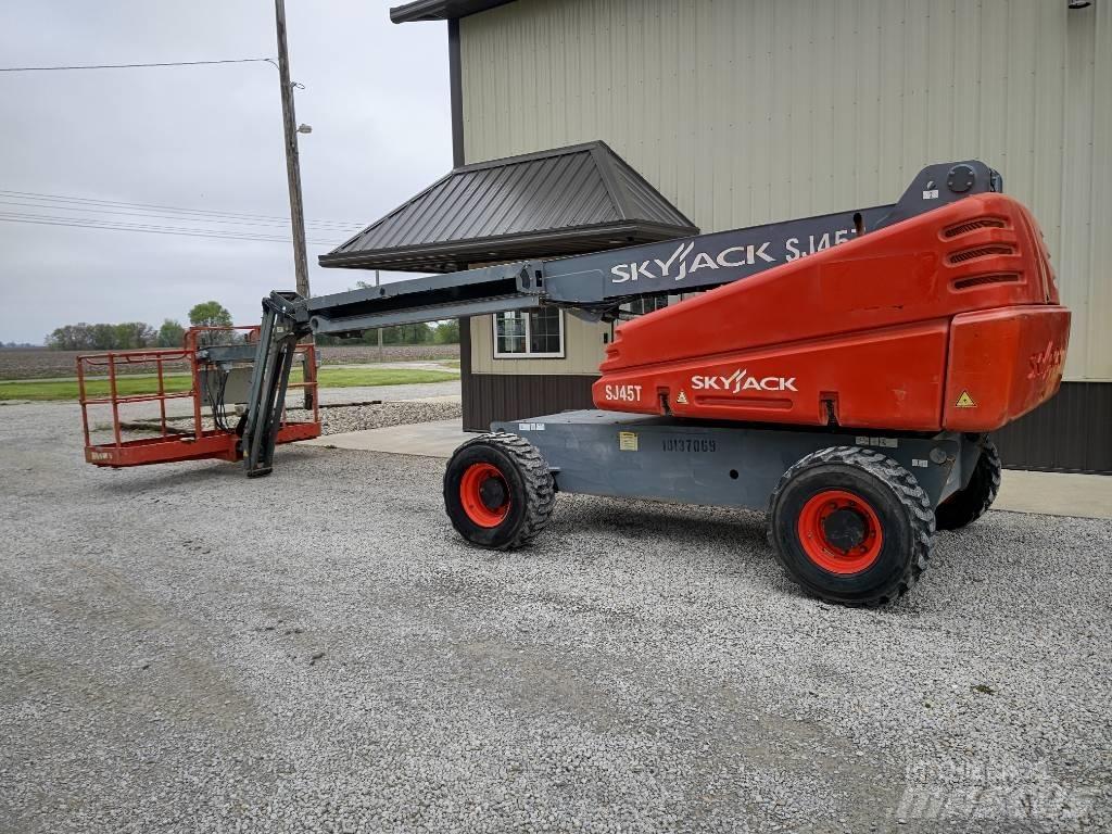 SkyJack SJ 45 T Podnośniki teleskopowe
