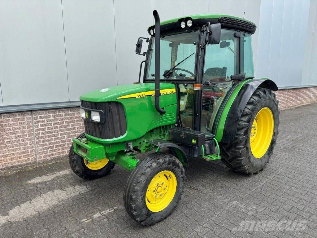 John Deere 5215 Samochody osobowe