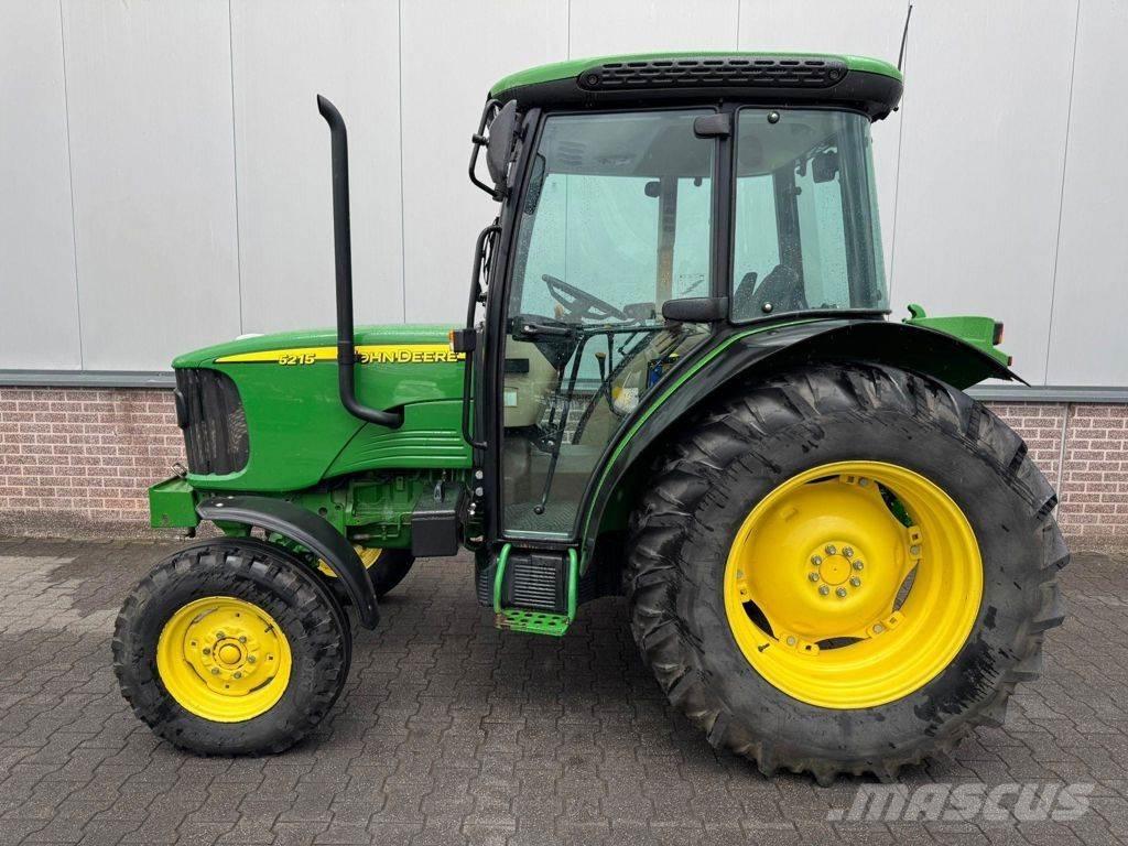 John Deere 5215 Samochody osobowe
