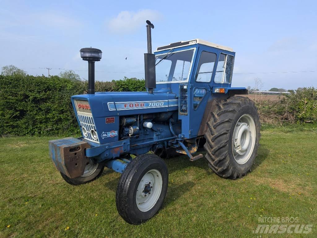 Ford 7000 Ciągniki rolnicze