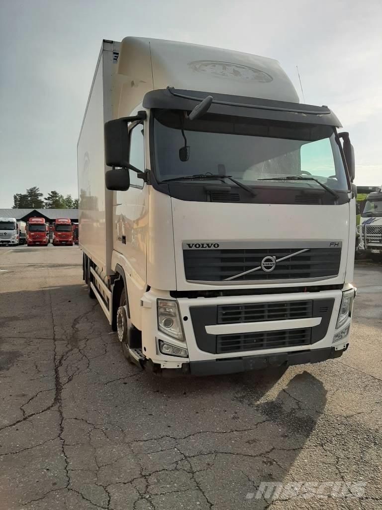Volvo FH 13 Samochody ciężarowe ze skrzynią zamkniętą