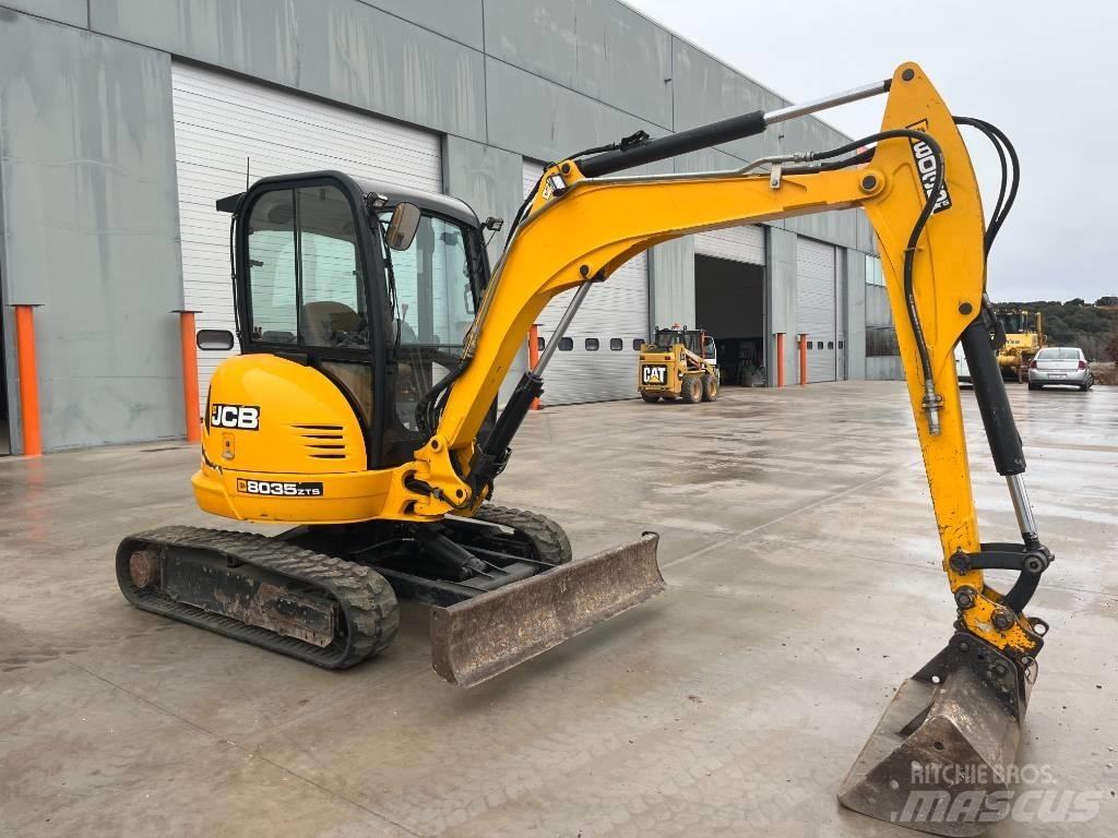 JCB 8035 ZTS Minikoparki