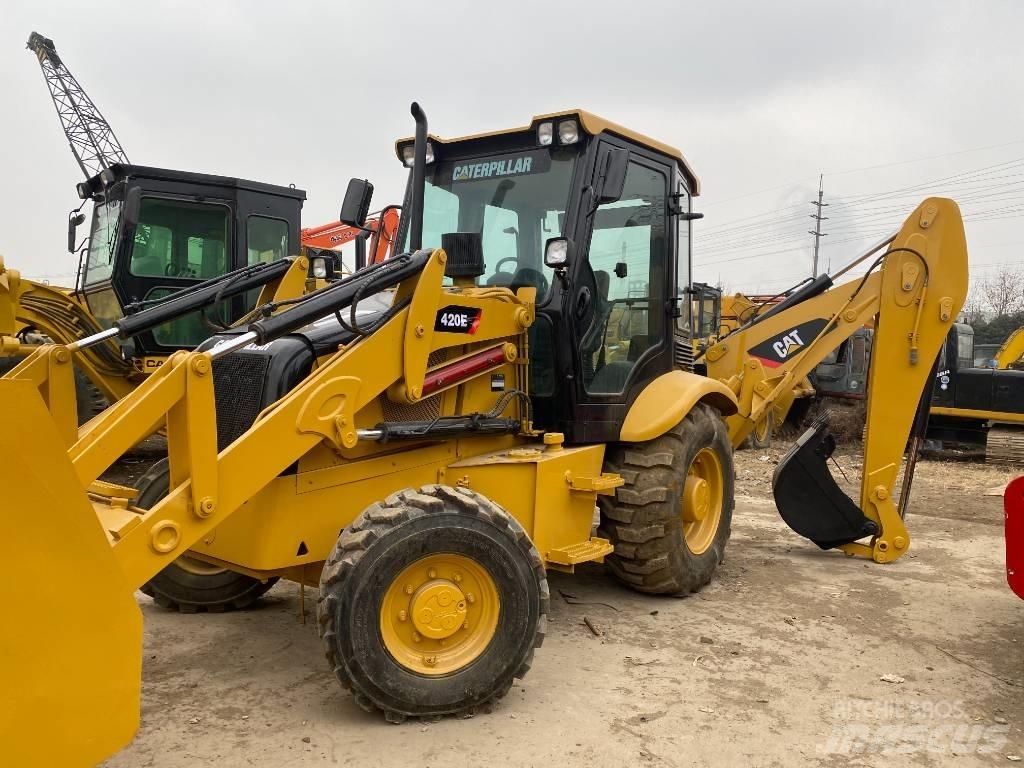 CAT 420 E Koparko-ładowarki