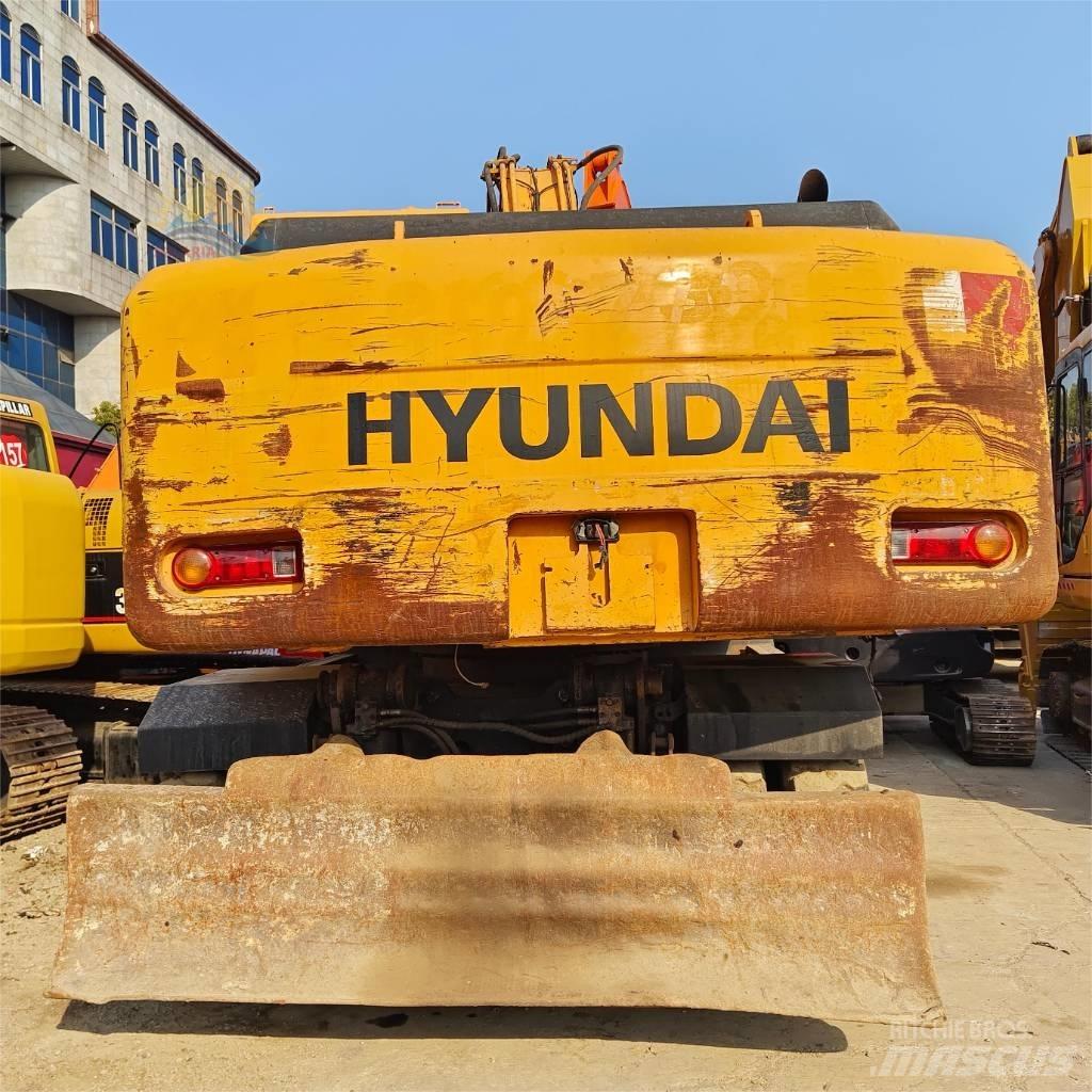Hyundai R210W-7 Koparki kołowe