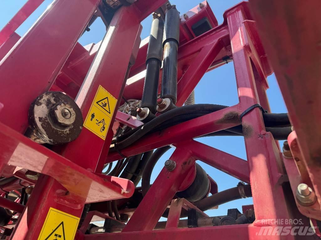 FarmGEM FSE 1600 Zamontowane opryskiwacze