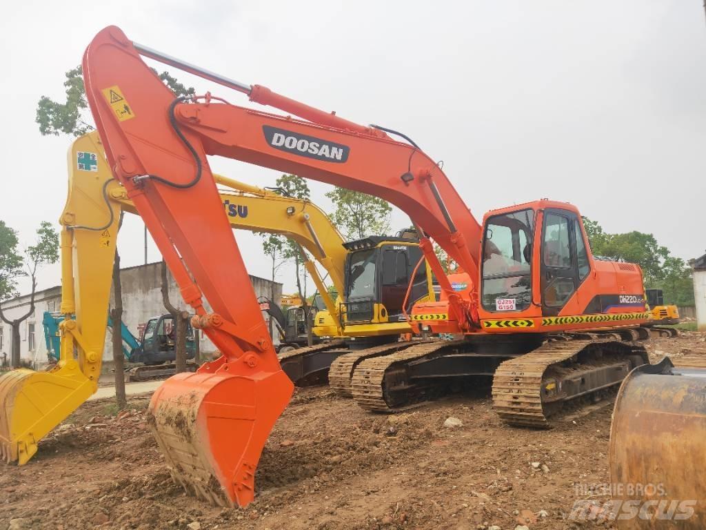 Doosan DH220LC-7 Koparki gąsienicowe