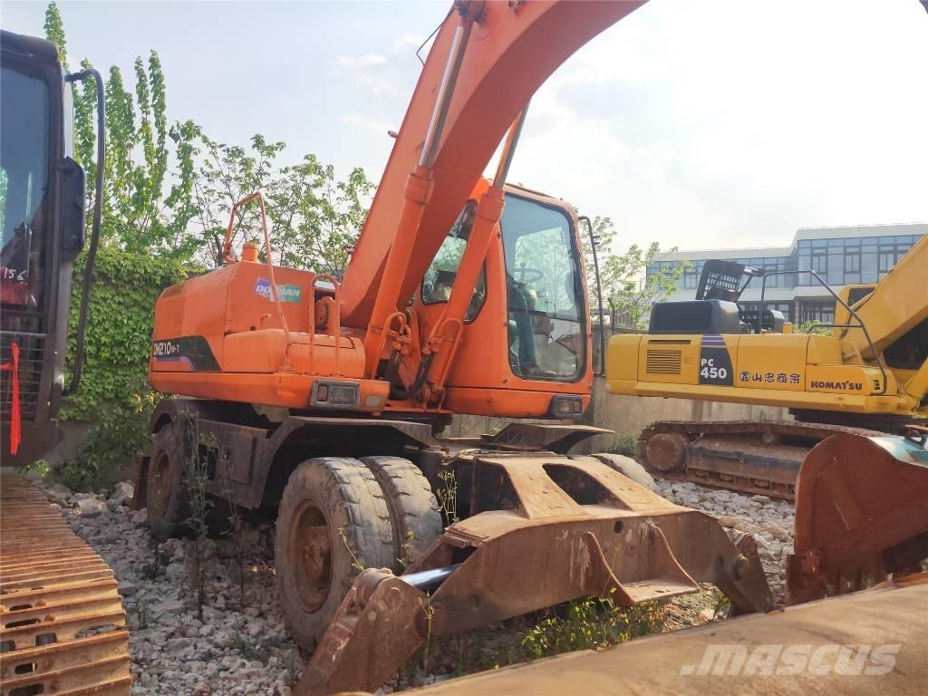 Doosan DH210W-7 Koparki kołowe