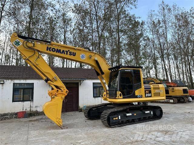 Komatsu PC 200-8 Koparki gąsienicowe