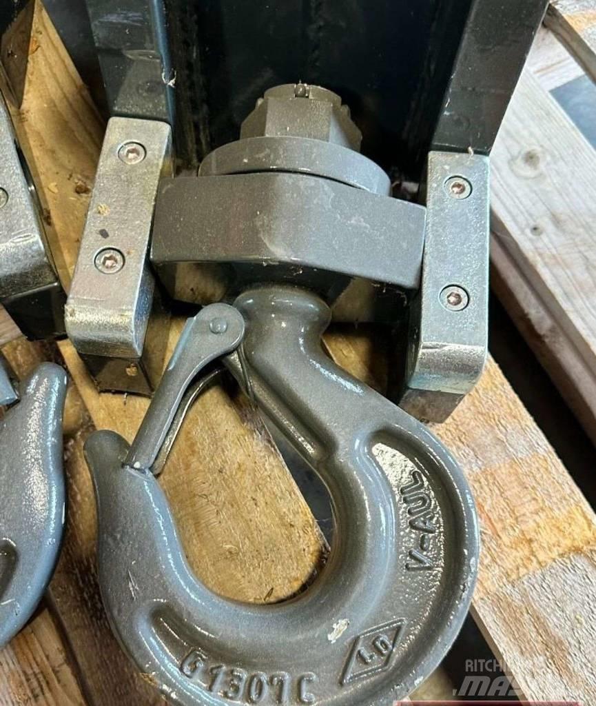 Merlo crane hook Maszty